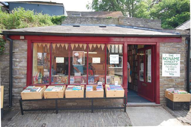 Noname Honesty Bookshop